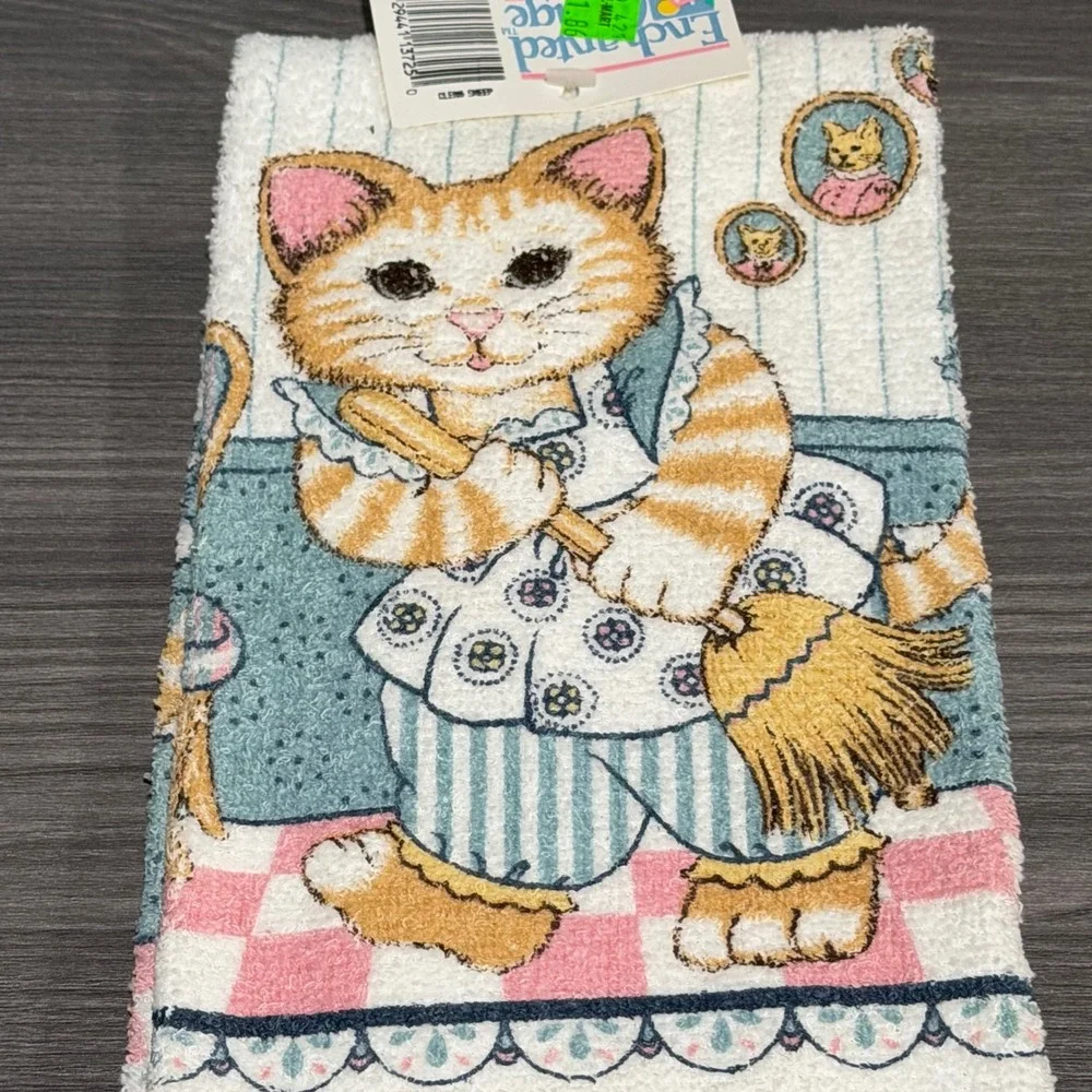 Vintage Cannon Hand Towel Set Cat Bear Enchanted Cottage Fringed USA New Tags